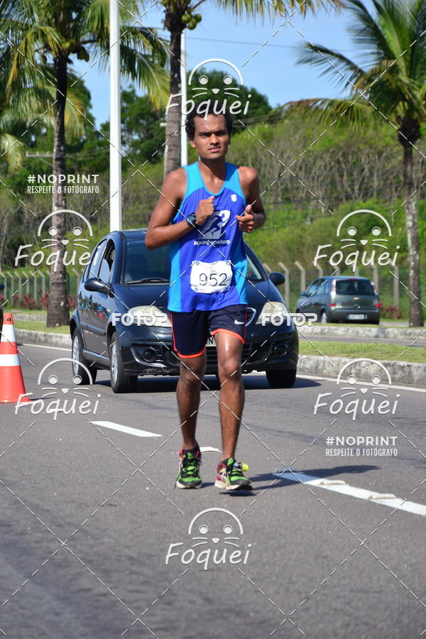 Buy your photos of the event21KES - Meia Maratona do Esprito Santo on Fotop