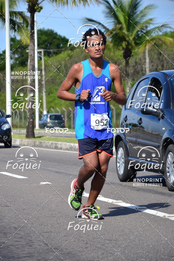 Buy your photos of the event21KES - Meia Maratona do Esprito Santo on Fotop
