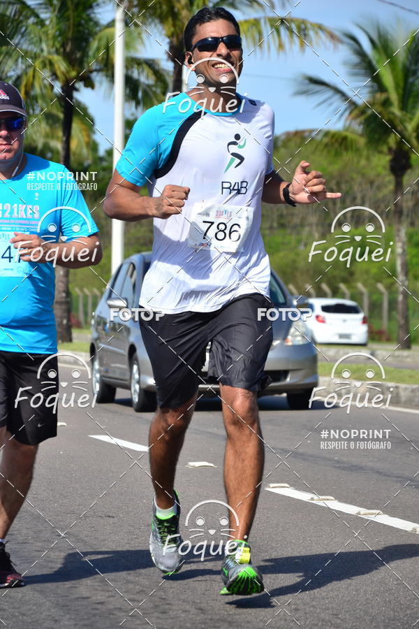 Compra tus fotos del evento21KES - Meia Maratona do Esprito Santo En Fotop