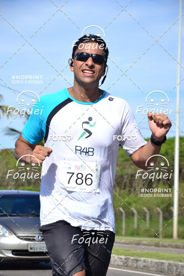 Compra tus fotos del evento21KES - Meia Maratona do Esprito Santo En Fotop
