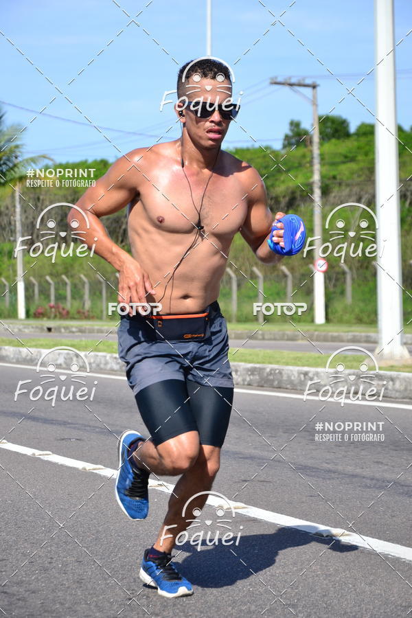 Buy your photos of the event21KES - Meia Maratona do Esprito Santo on Fotop