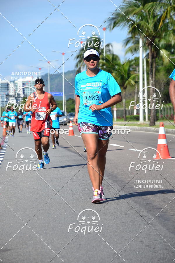 Buy your photos of the event21KES - Meia Maratona do Esprito Santo on Fotop