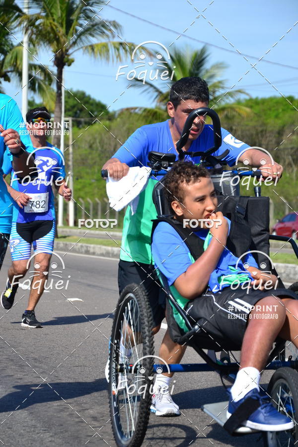 Buy your photos of the event21KES - Meia Maratona do Esprito Santo on Fotop