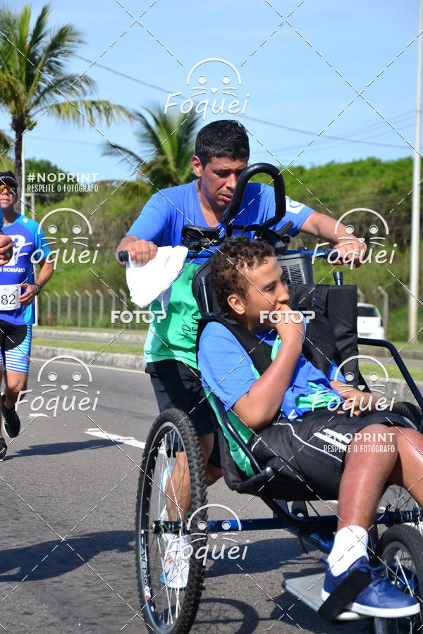 Buy your photos of the event21KES - Meia Maratona do Esprito Santo on Fotop