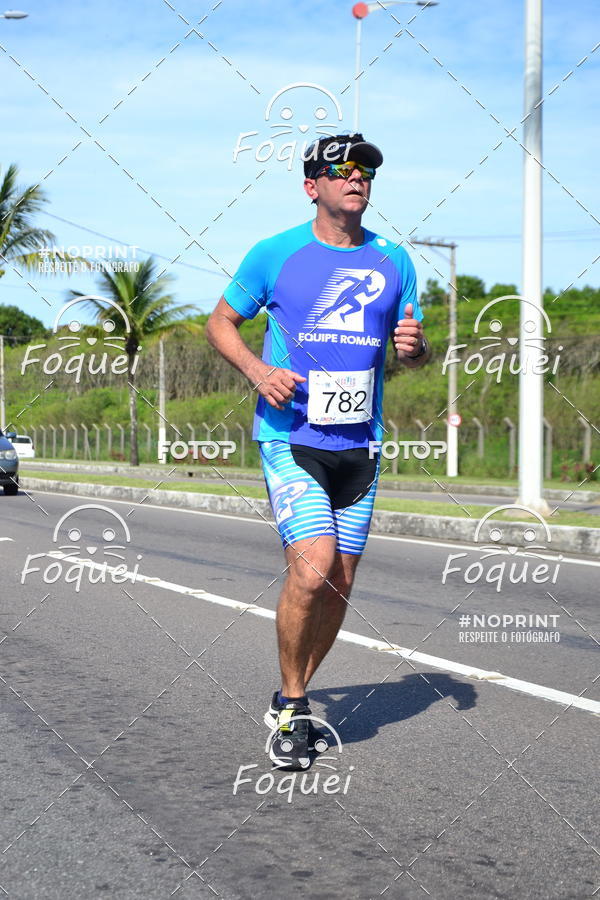 Buy your photos of the event21KES - Meia Maratona do Esprito Santo on Fotop