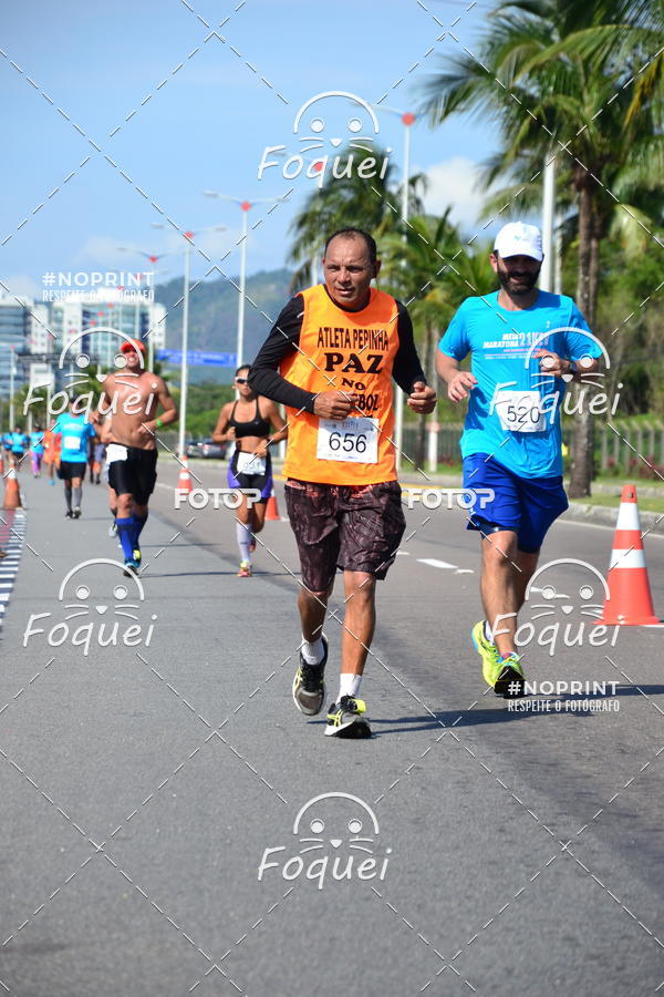 Buy your photos of the event21KES - Meia Maratona do Esprito Santo on Fotop