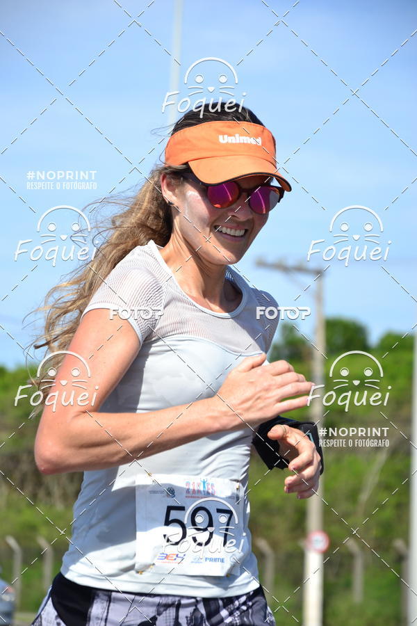 Buy your photos of the event21KES - Meia Maratona do Esprito Santo on Fotop