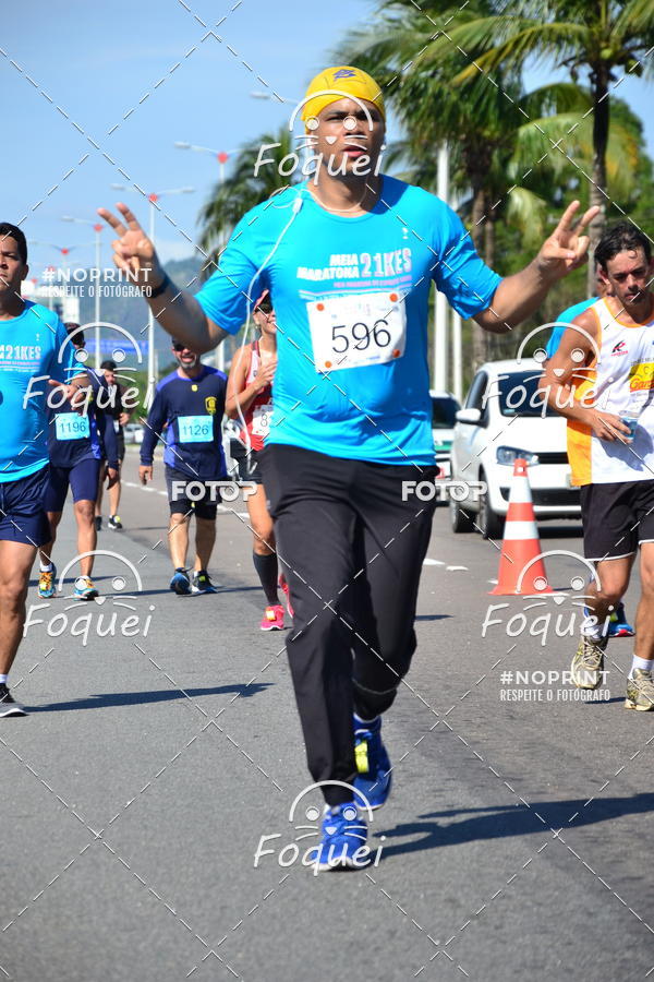 Compra tus fotos del evento21KES - Meia Maratona do Esprito Santo En Fotop