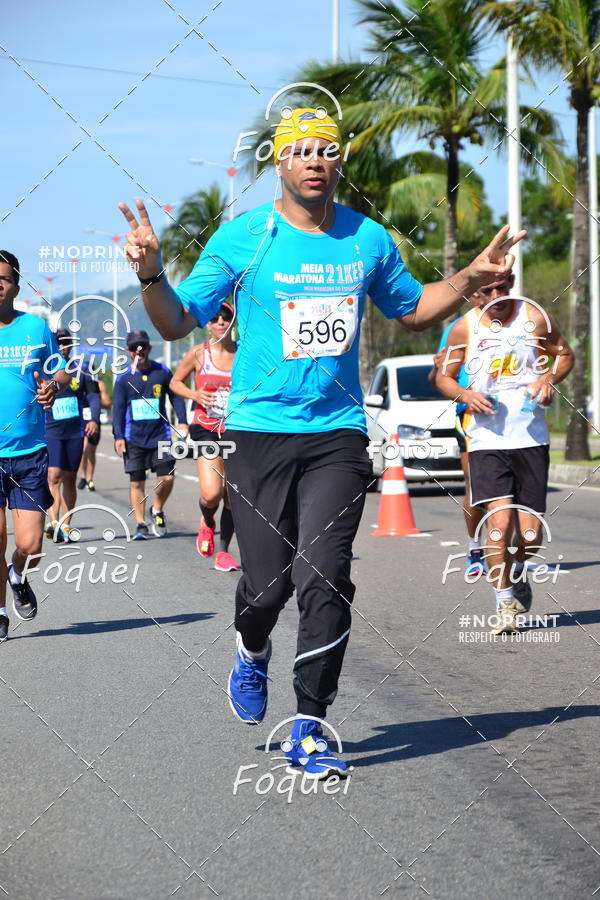 Compra tus fotos del evento21KES - Meia Maratona do Esprito Santo En Fotop