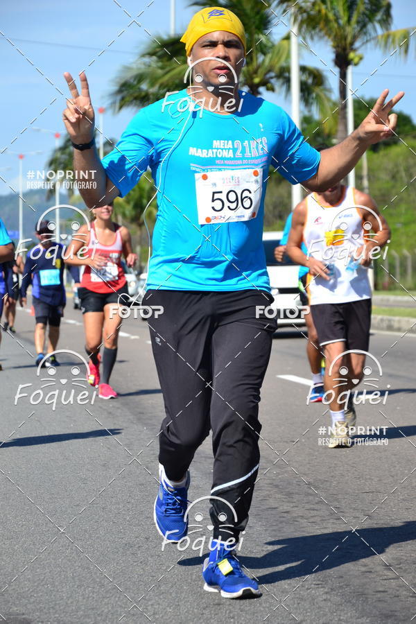 Compra tus fotos del evento21KES - Meia Maratona do Esprito Santo En Fotop