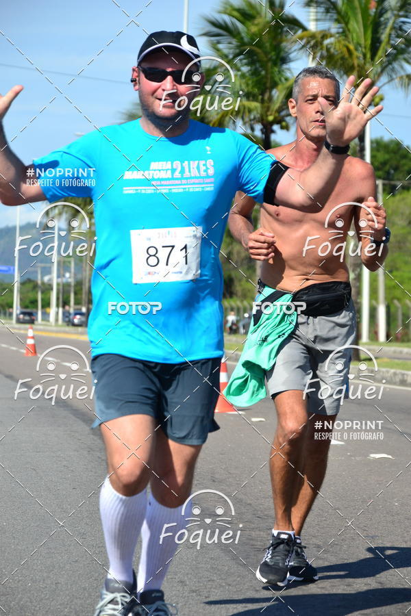 Compra tus fotos del evento21KES - Meia Maratona do Esprito Santo En Fotop