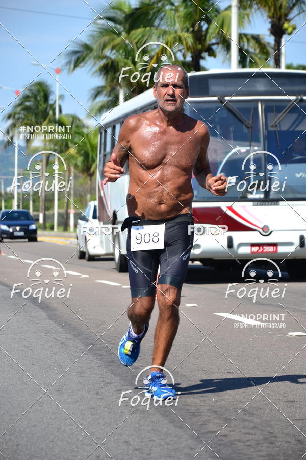 Buy your photos of the event21KES - Meia Maratona do Esprito Santo on Fotop