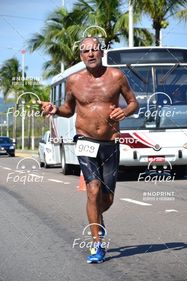 Buy your photos of the event21KES - Meia Maratona do Esprito Santo on Fotop