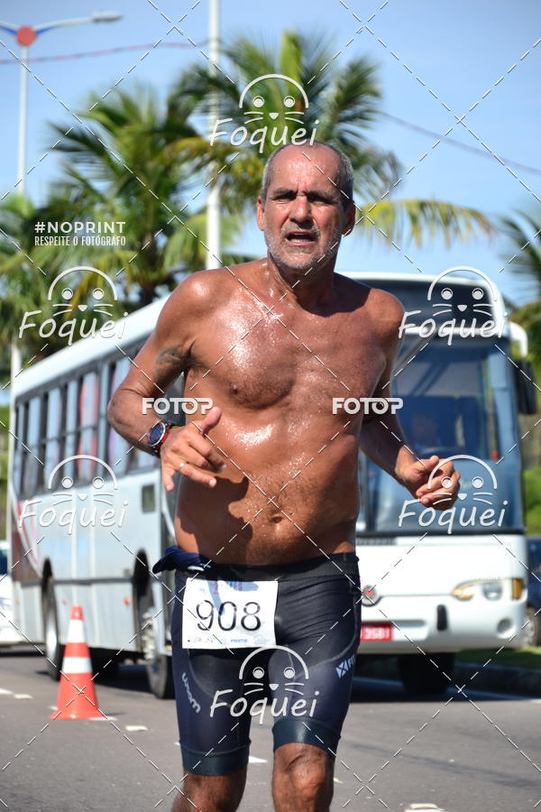 Buy your photos of the event21KES - Meia Maratona do Esprito Santo on Fotop