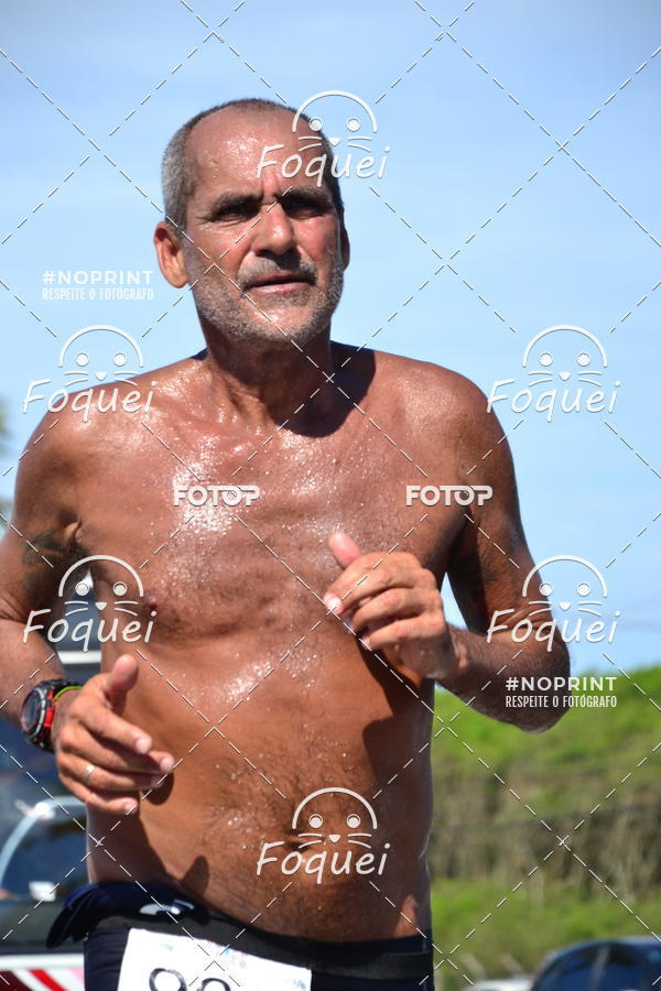 Buy your photos of the event21KES - Meia Maratona do Esprito Santo on Fotop