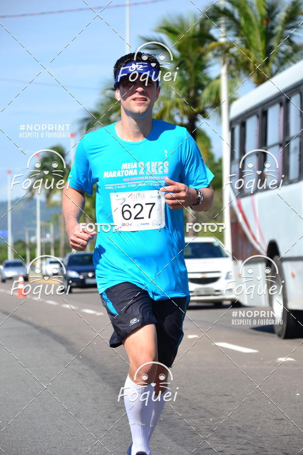 Buy your photos of the event21KES - Meia Maratona do Esprito Santo on Fotop