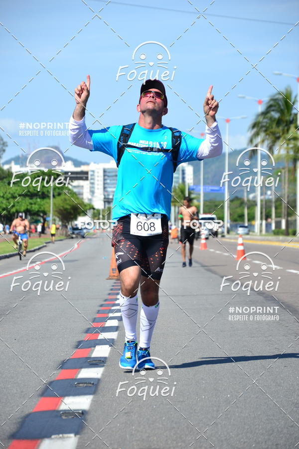 Buy your photos of the event21KES - Meia Maratona do Esprito Santo on Fotop