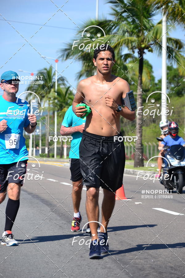 Buy your photos of the event21KES - Meia Maratona do Esprito Santo on Fotop