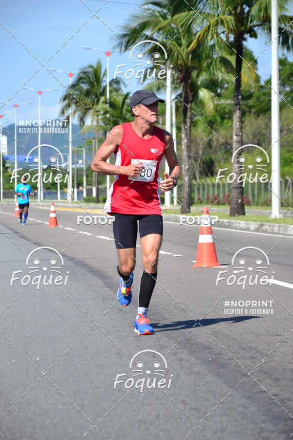 Buy your photos of the event21KES - Meia Maratona do Esprito Santo on Fotop