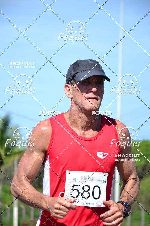 Buy your photos of the event21KES - Meia Maratona do Esprito Santo on Fotop