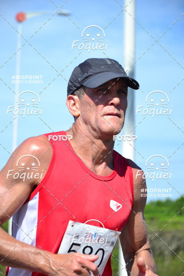Buy your photos of the event21KES - Meia Maratona do Esprito Santo on Fotop