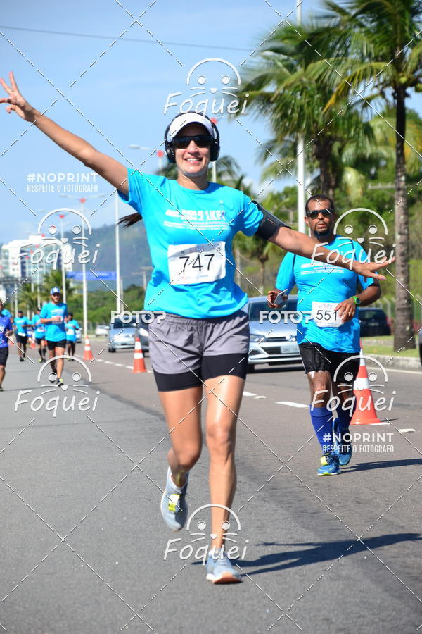 Buy your photos of the event21KES - Meia Maratona do Esprito Santo on Fotop