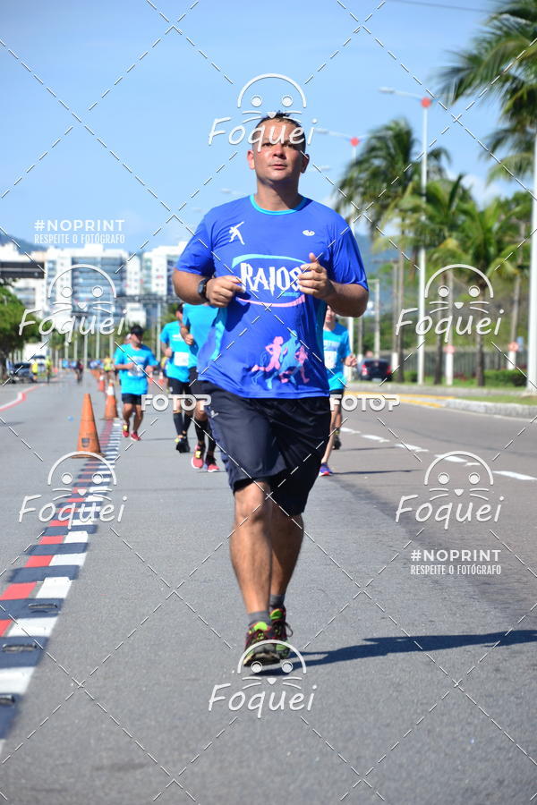 Buy your photos of the event21KES - Meia Maratona do Esprito Santo on Fotop