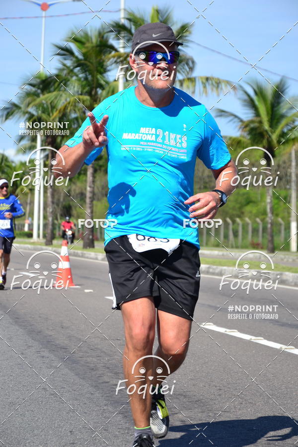 Buy your photos of the event21KES - Meia Maratona do Esprito Santo on Fotop