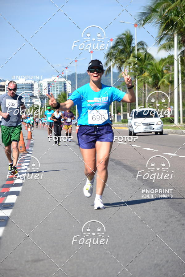 Buy your photos of the event21KES - Meia Maratona do Esprito Santo on Fotop