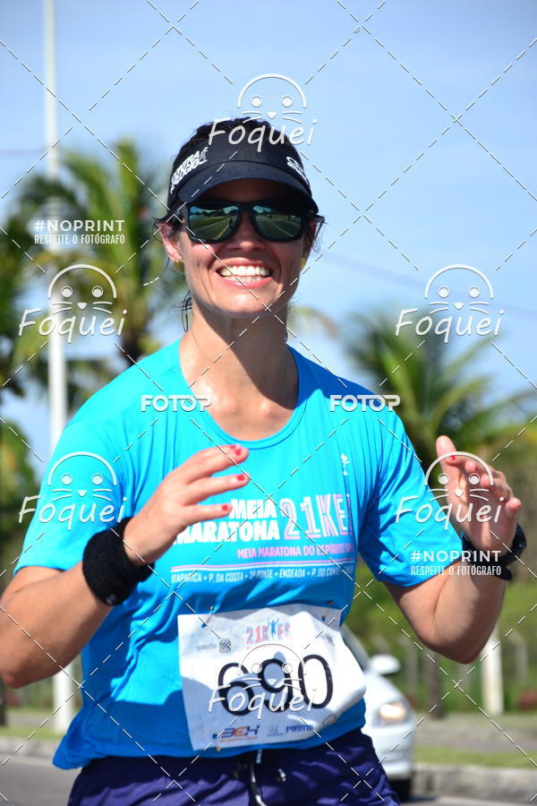 Buy your photos of the event21KES - Meia Maratona do Esprito Santo on Fotop