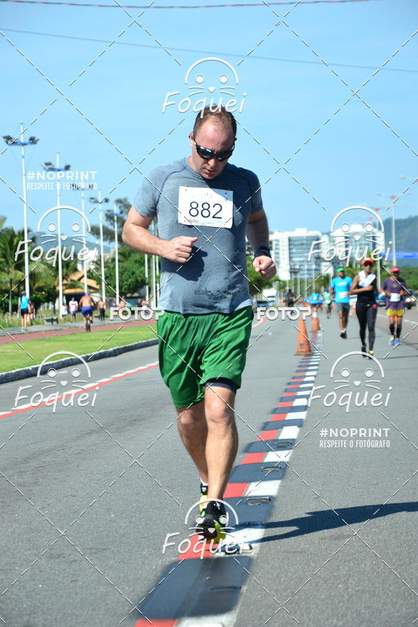 Buy your photos of the event21KES - Meia Maratona do Esprito Santo on Fotop