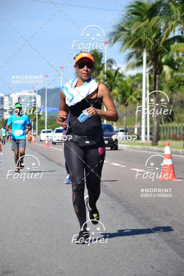 Buy your photos of the event21KES - Meia Maratona do Esprito Santo on Fotop