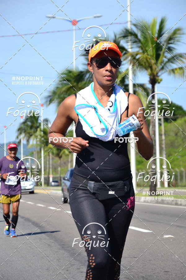 Buy your photos of the event21KES - Meia Maratona do Esprito Santo on Fotop
