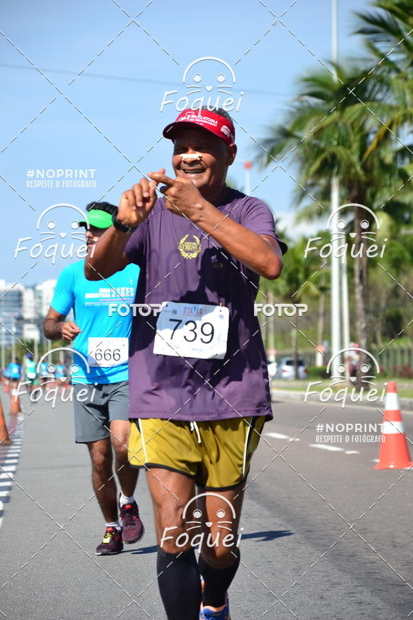 Buy your photos of the event21KES - Meia Maratona do Esprito Santo on Fotop