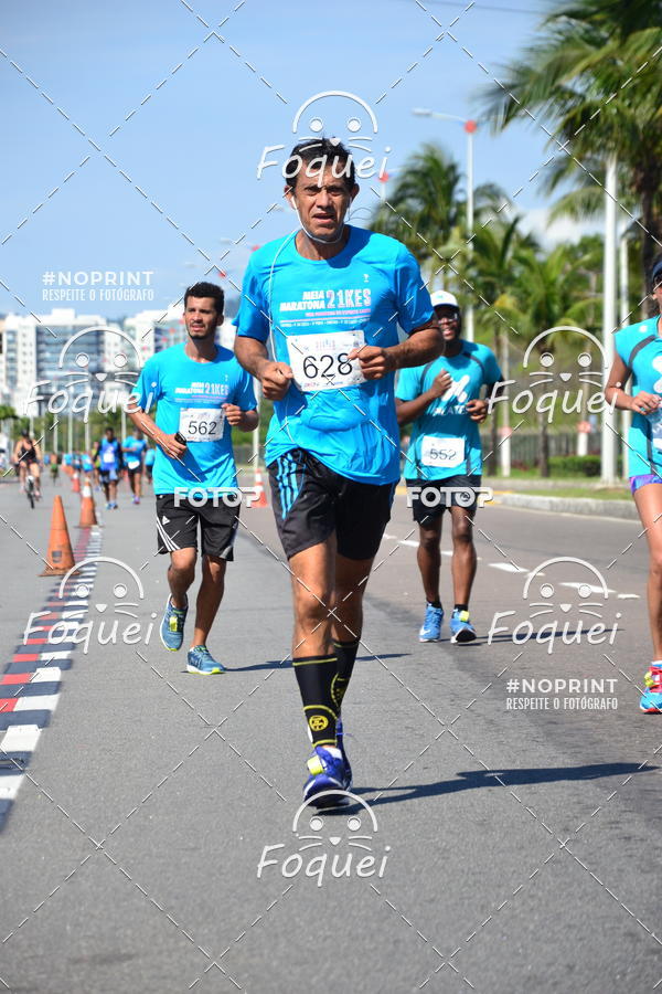 Buy your photos of the event21KES - Meia Maratona do Esprito Santo on Fotop
