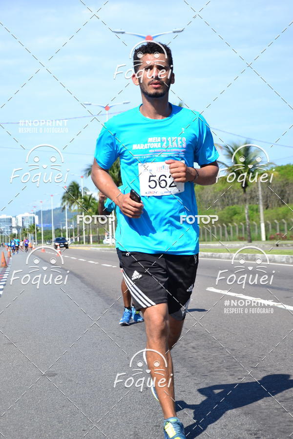 Buy your photos of the event21KES - Meia Maratona do Esprito Santo on Fotop