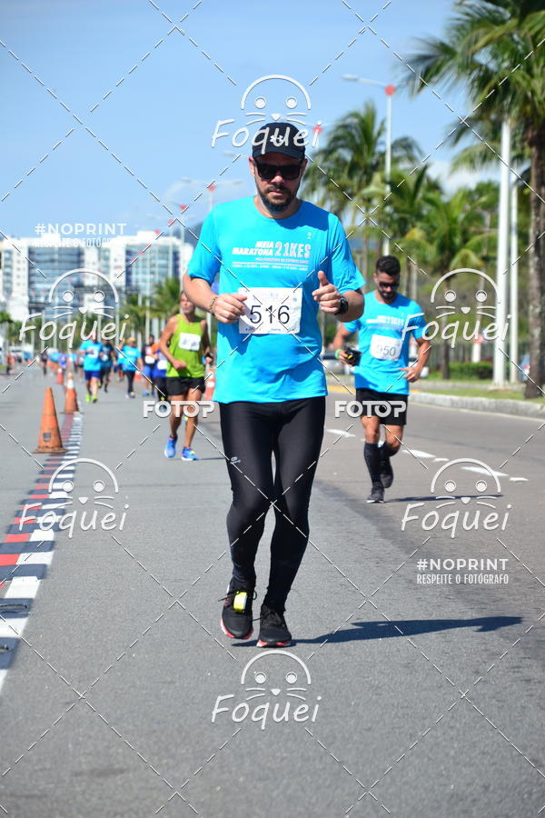 Buy your photos of the event21KES - Meia Maratona do Esprito Santo on Fotop