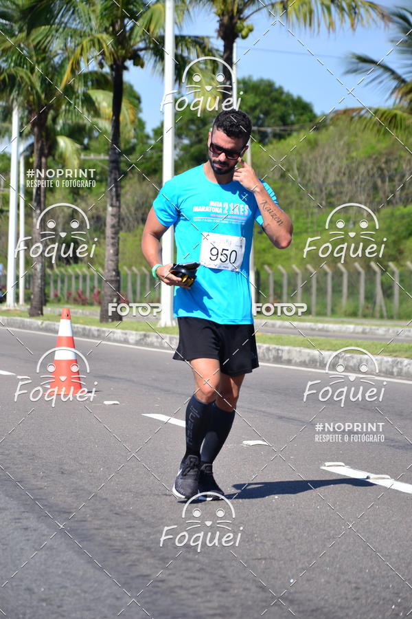 Buy your photos of the event21KES - Meia Maratona do Esprito Santo on Fotop