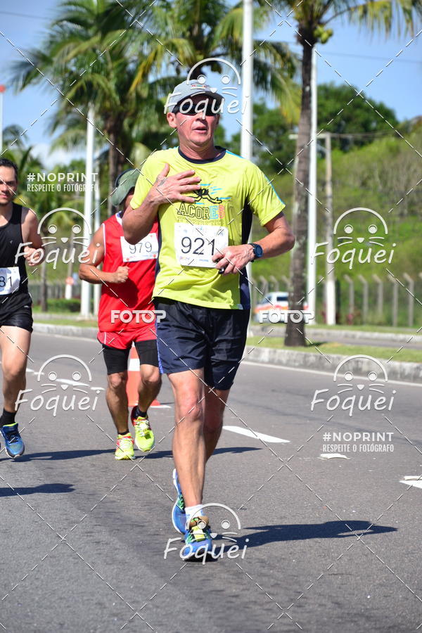 Buy your photos of the event21KES - Meia Maratona do Esprito Santo on Fotop