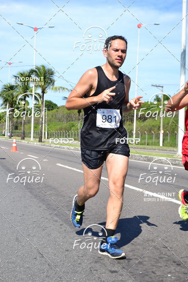 Buy your photos of the event21KES - Meia Maratona do Esprito Santo on Fotop