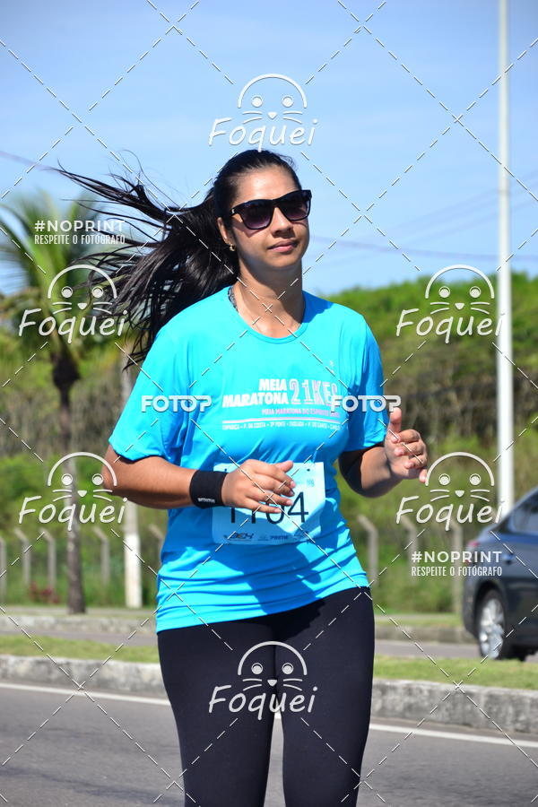 Buy your photos of the event21KES - Meia Maratona do Esprito Santo on Fotop