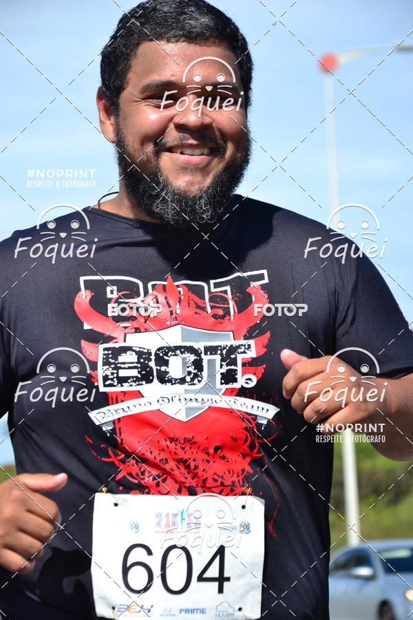Buy your photos of the event21KES - Meia Maratona do Esprito Santo on Fotop