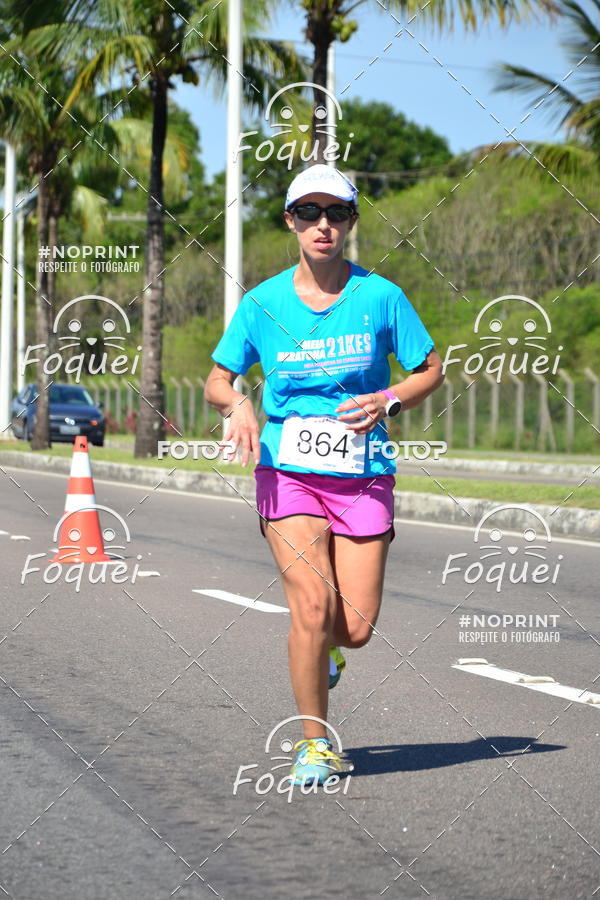 Buy your photos of the event21KES - Meia Maratona do Esprito Santo on Fotop