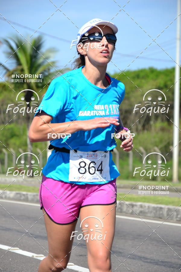 Buy your photos of the event21KES - Meia Maratona do Esprito Santo on Fotop