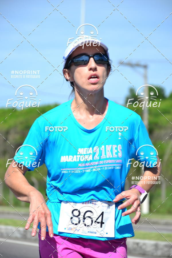 Buy your photos of the event21KES - Meia Maratona do Esprito Santo on Fotop