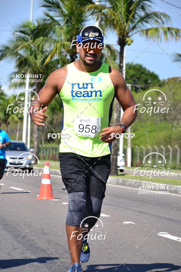Buy your photos of the event21KES - Meia Maratona do Esprito Santo on Fotop