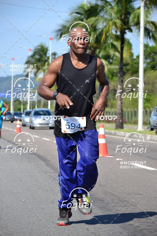 Buy your photos of the event21KES - Meia Maratona do Esprito Santo on Fotop