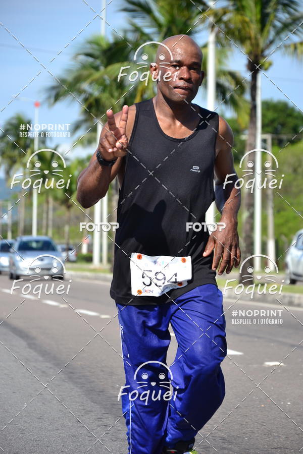 Buy your photos of the event21KES - Meia Maratona do Esprito Santo on Fotop