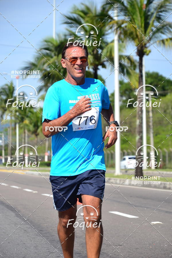Buy your photos of the event21KES - Meia Maratona do Esprito Santo on Fotop