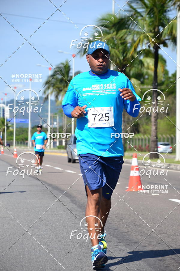 Buy your photos of the event21KES - Meia Maratona do Esprito Santo on Fotop